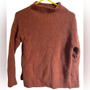 Max Studio XS Chunky Sweater Burnt Orange Side Slits